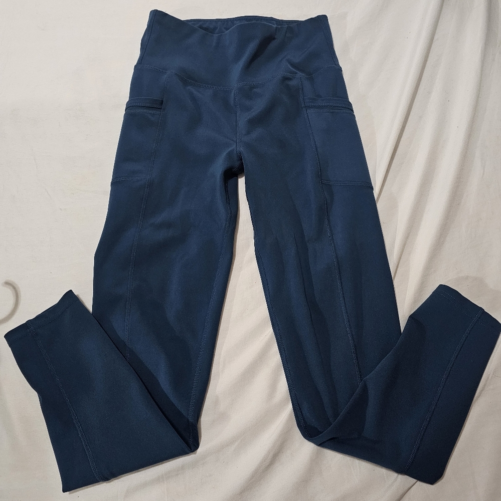 NWOTWomens ankle long leggings